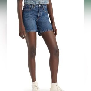 Levi's Women's 501 Mid Thigh Short size 34